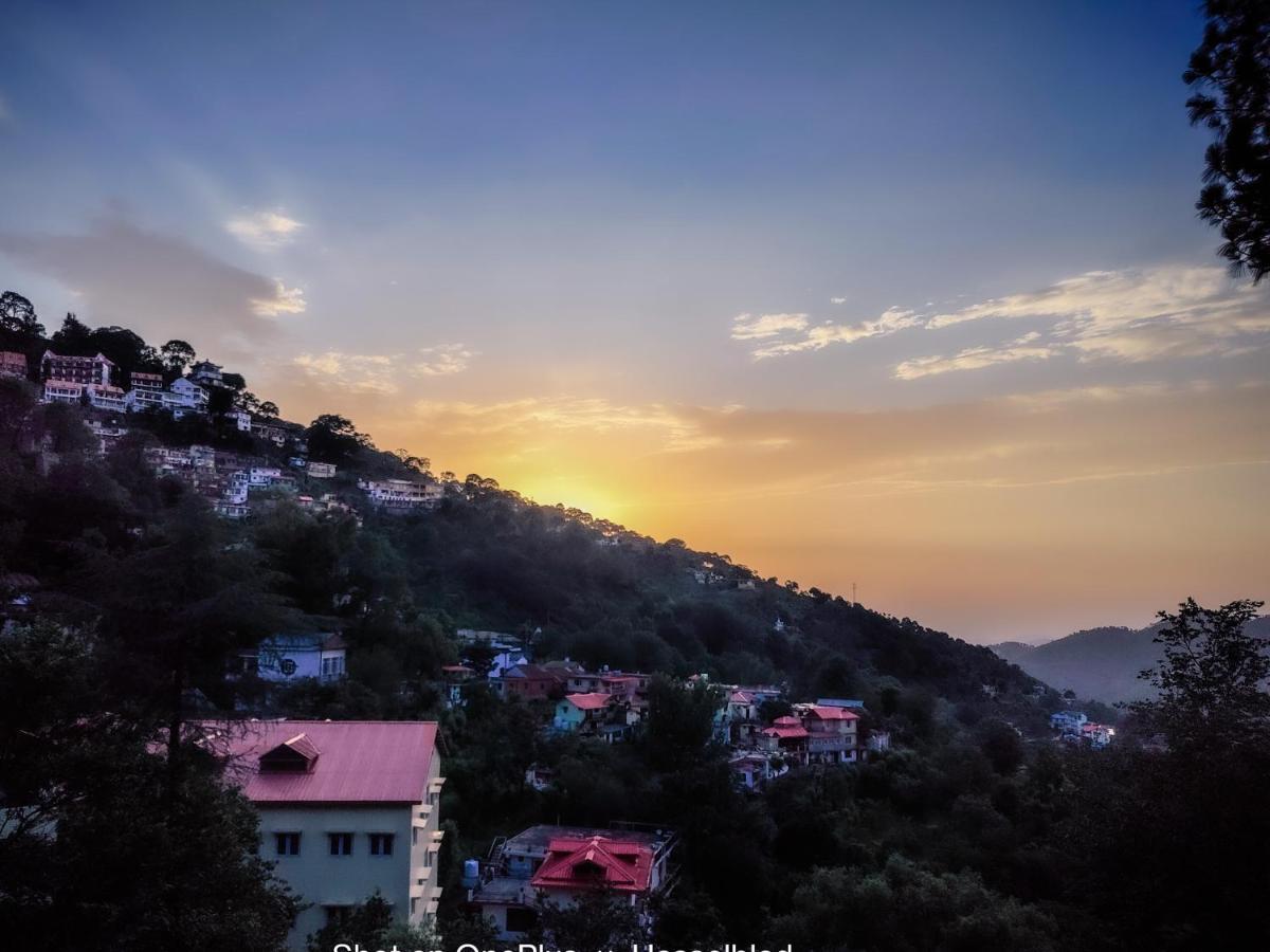 Sunrise View Homestay Касаули Экстерьер фото